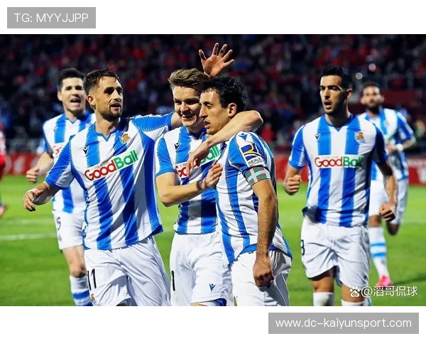 德甲边后卫助攻能力持续增强影响整条边路运作，西甲边后卫